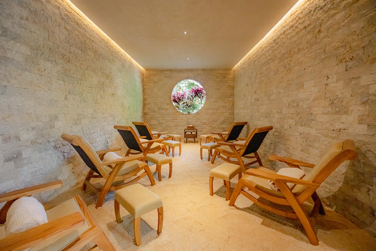 Salt therapy room